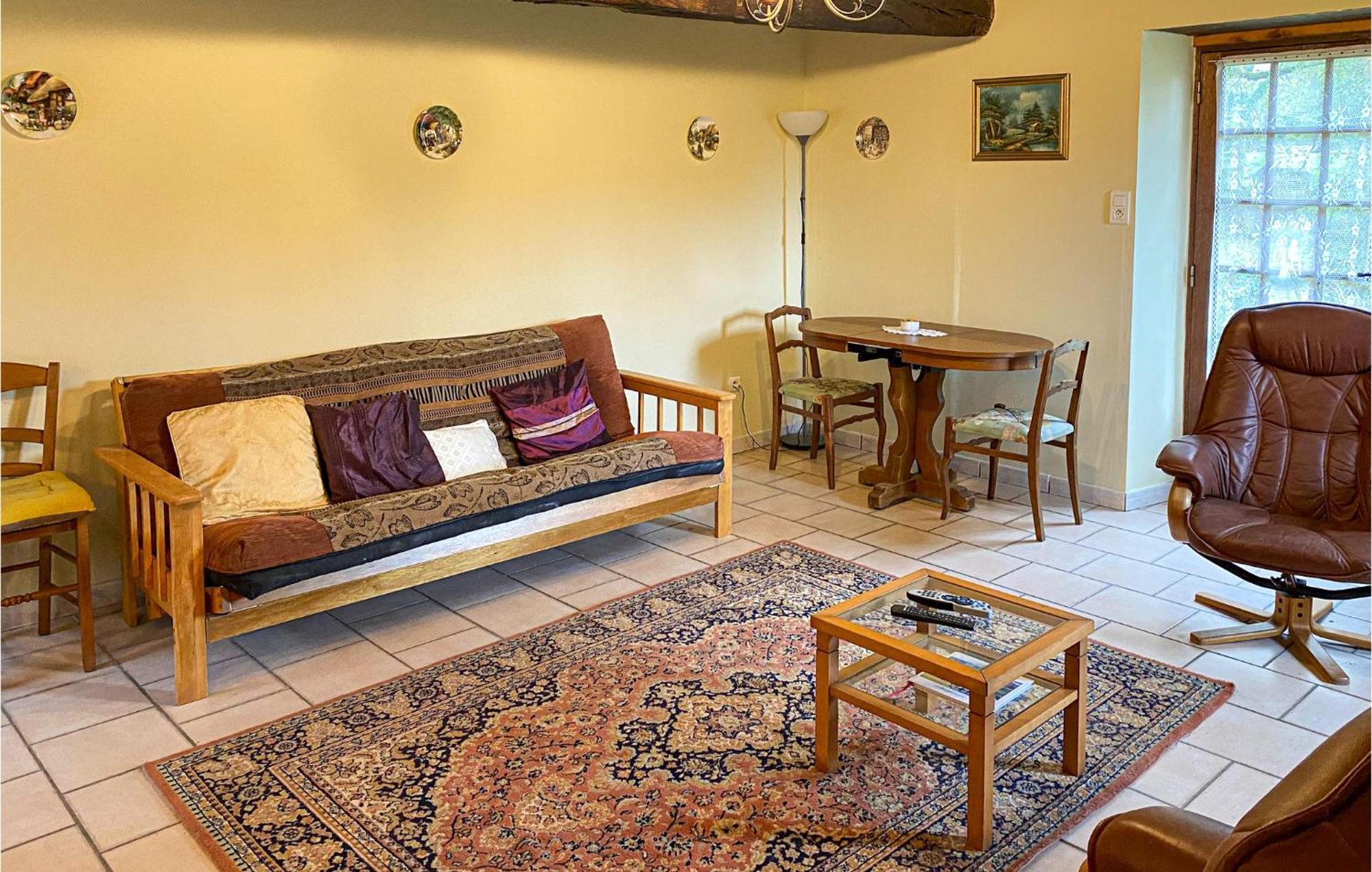 1 Bedroom Nice Home In Saint Martin Le Mault Dış mekan fotoğraf